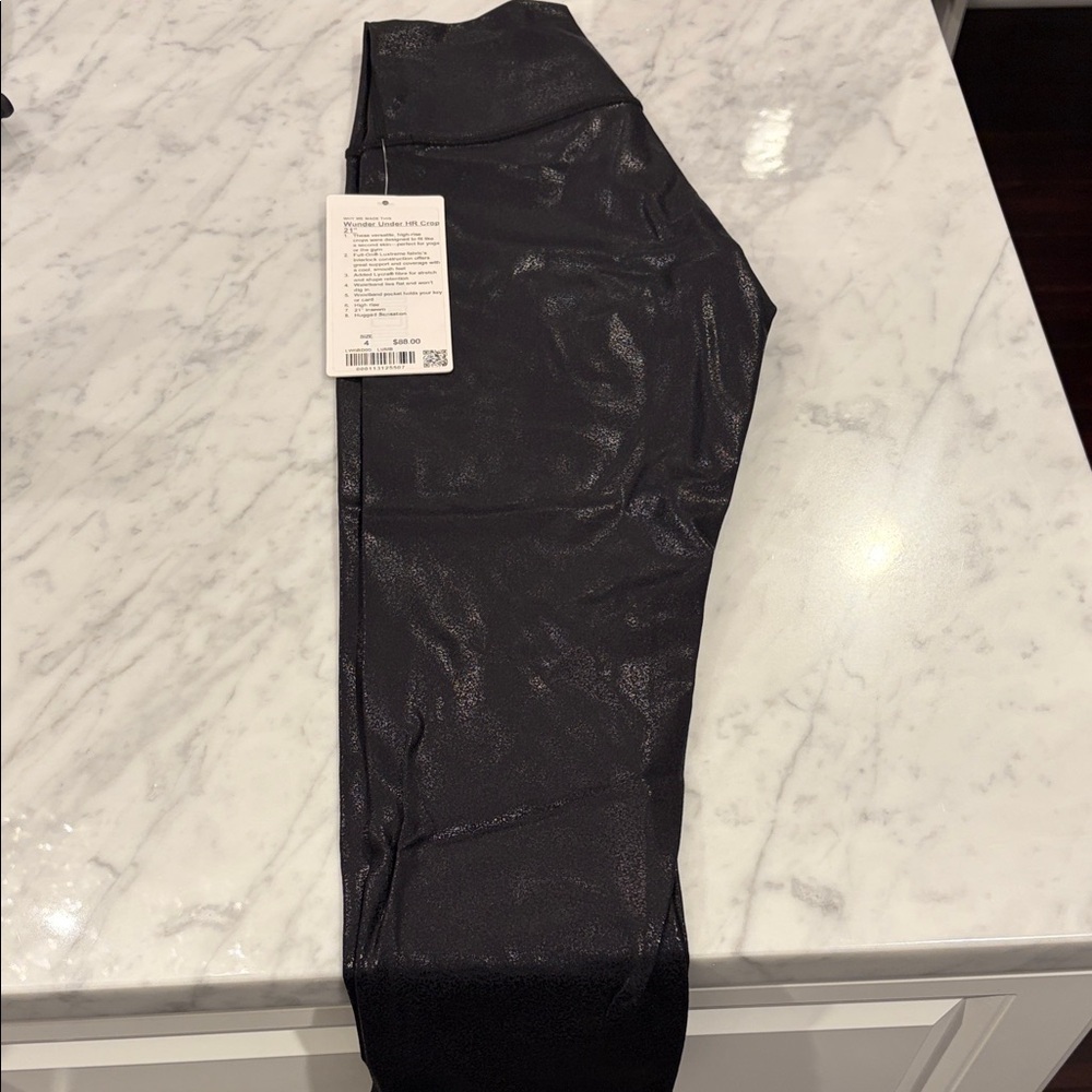 lululemon athletica Black Leggings Wunder Under HR Crop 21”